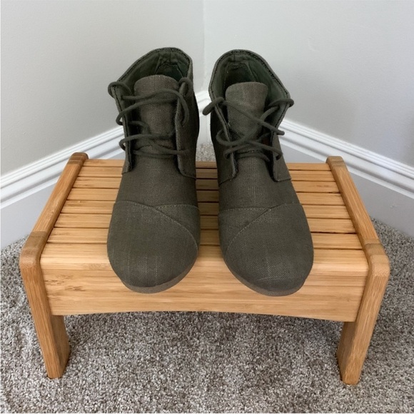 Maurices Olive Green Ankle Wedge Heel Booties Size 8 - Picture 5 of 5